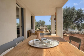 Piccante Deluxe Seaview by LoveSud